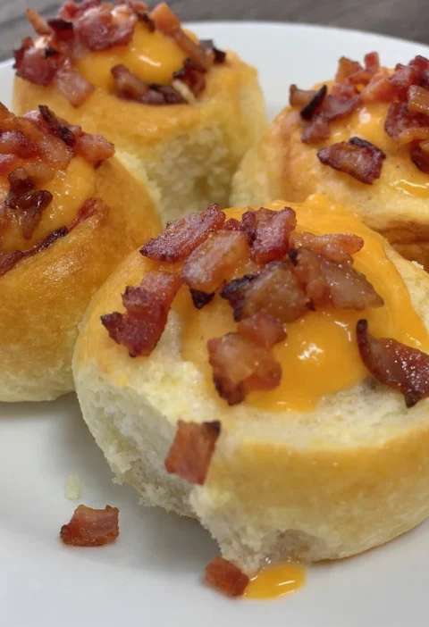 Cheesy Breakfast Rolls Indulge Tasty Treat