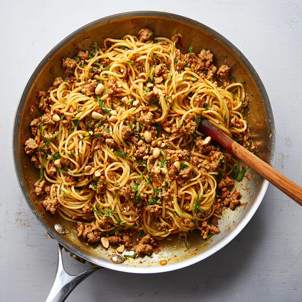 Spicy Sesame Noodles Chicken Peanuts