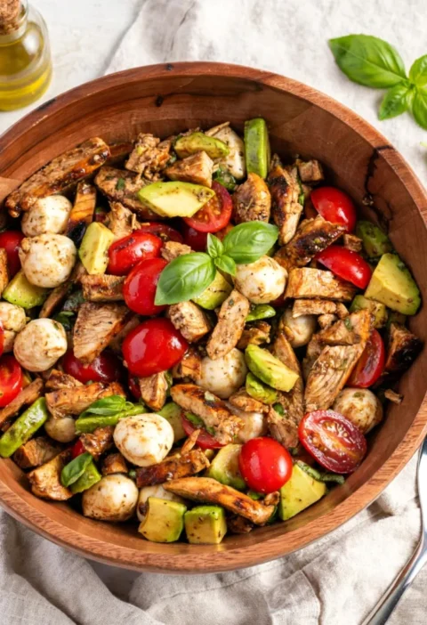 Easy Chicken Caprese Salad With Avocado