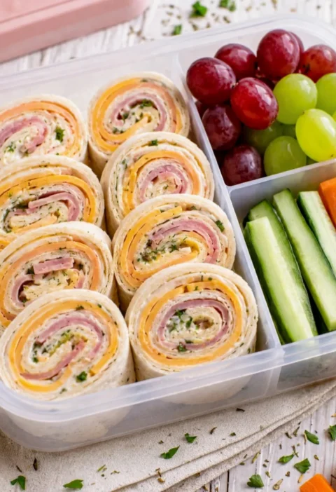 Lunchbox Ham and Cheese Pinwheels